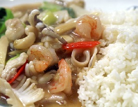 Japtangbop - Stir-Fried Seafood With Rice - 잡탕밥