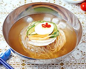 Naengmyun - Buckwheat Noodles - 냉면