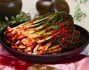 Pa Kimchi - Green Onion Kimchi - 파김치
