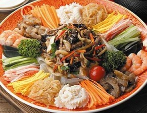 Yang Jang Pi - 양장피 - Mixed Seafood, Meat and Vegetables w/ Hot Mustard Sauce